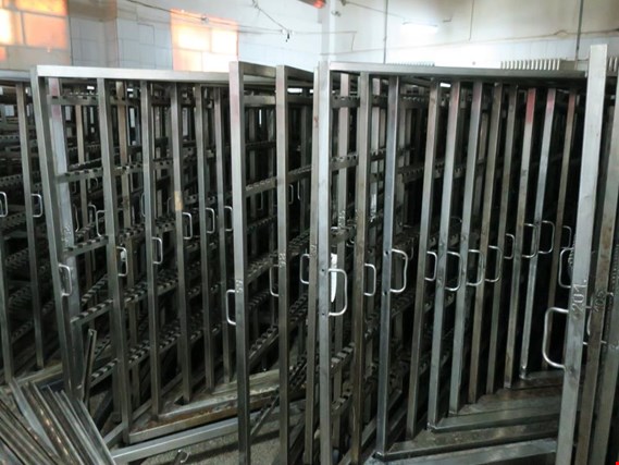Used Cart for meat smoking, 25 pcs for Sale (Auction Premium) | NetBid Industrial Auctions
